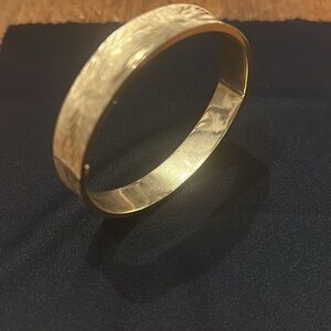 14 k Gold Bracelet. Vintage, unique, elegant